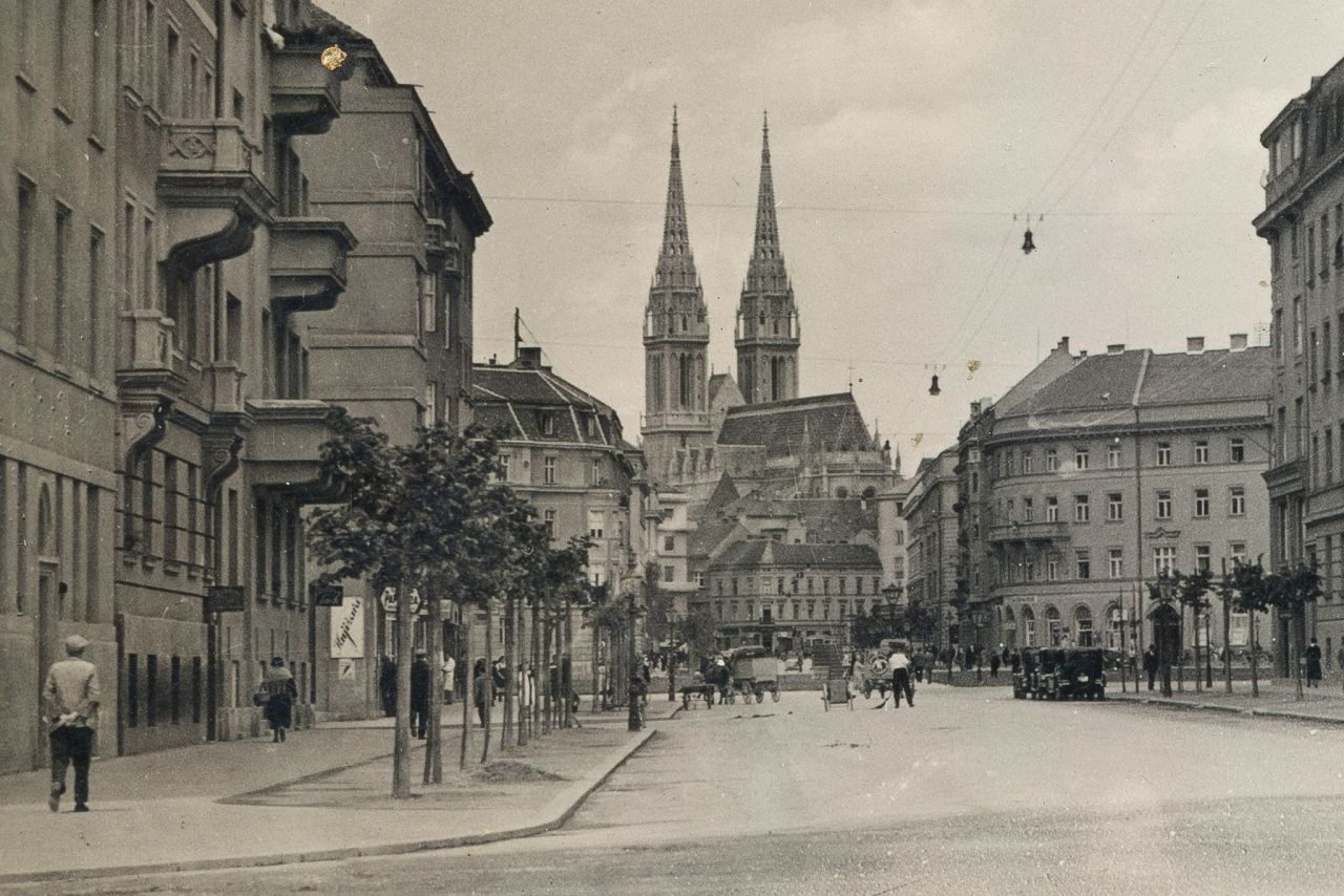Beogradska ulica (današnja kneza Višeslava), oko 1932. godine